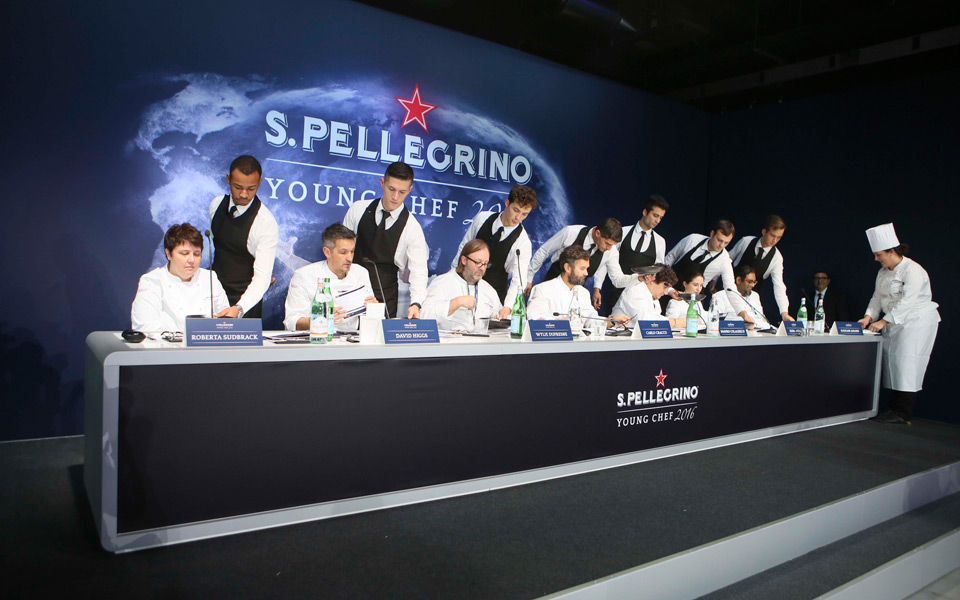 το-πιάτο-της-καρδιάς-μας-είναι-ελληνικ-2162613