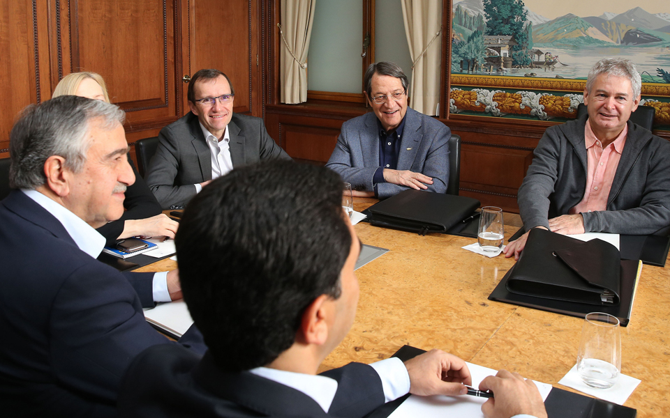 eurasia-group-για-κυπριακό-οι-εγγυήσεις-και-όχι-τ-2162221