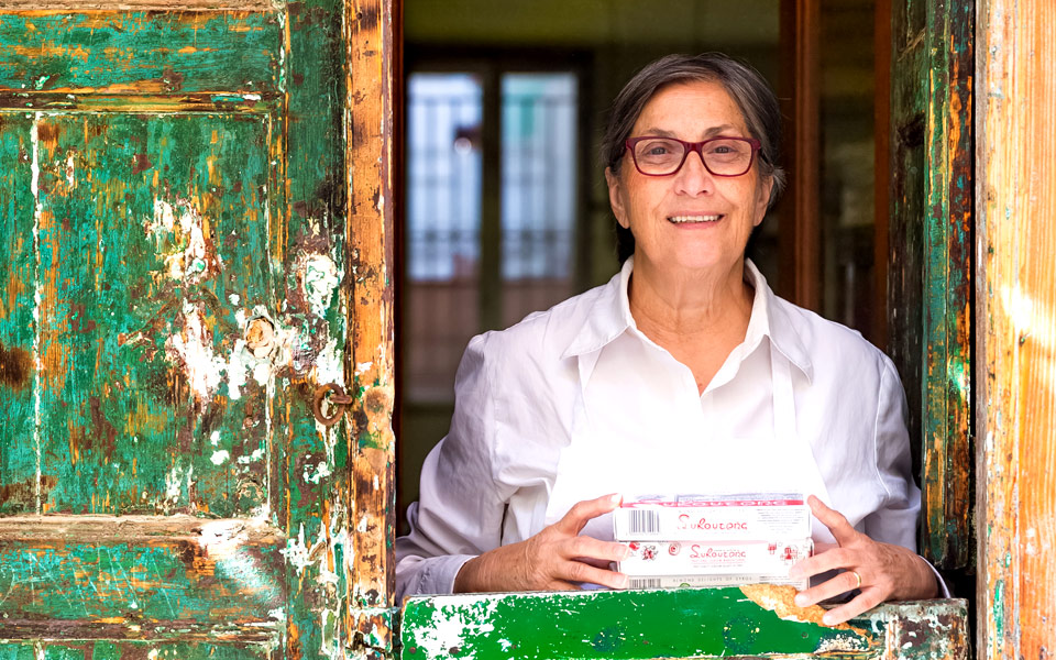 ντίνα-συκουτρή-η-κυρά-των-λουκουμιών-2162430