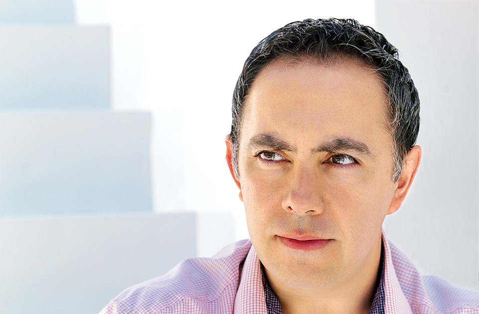 λευτέρης-καρυώτης-sales-marketing-manager-aria-hotels-2160286