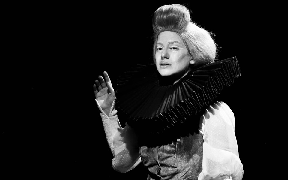 ορλάντο-της-βιρτζίνια-γουλφ-στο-skrow-theater-2159390