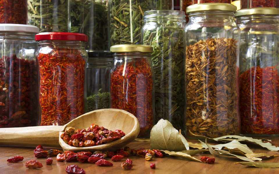 μπαχαρικά-μικρές-ποσότητες-σε-μικρά-β-2161389