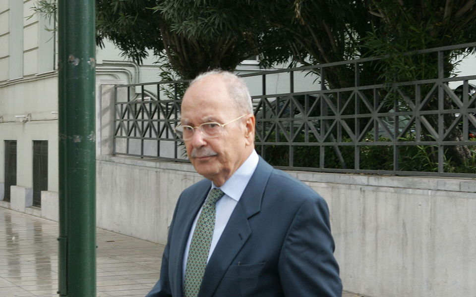 οι-σταθμοί-της-ζωής-του-κωστή-στεφανόπ-2161736