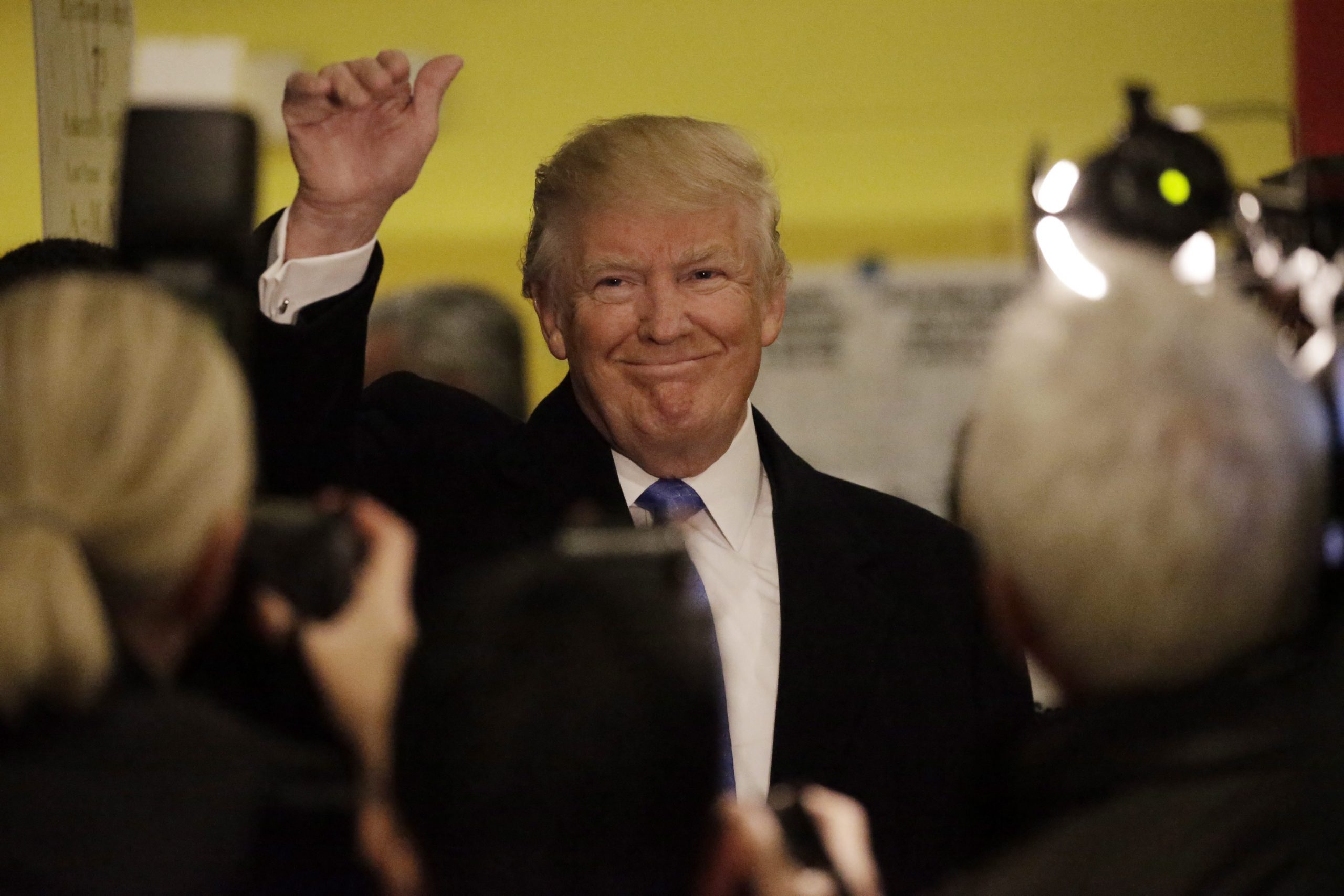 eurasia-group-υπαρκτή-απειλή-για-την-εε-η-νίκη-τρ-2159820