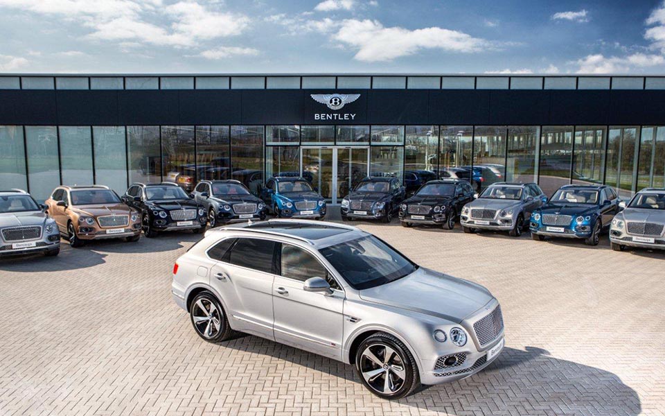 χρονιά-βραβείων-για-την-bentayga-2163468