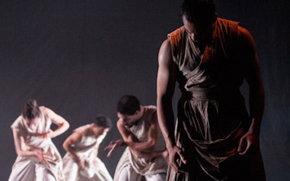 και-χορευτής-σημαίνει-φως-2164583