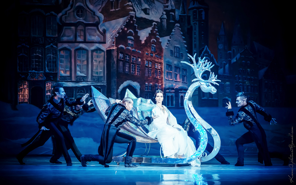 το-μέγαρο-ο-πέτρος-και-ο-λύκος-2165431