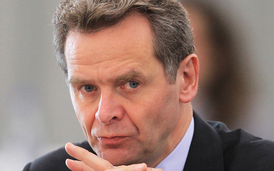 υψηλοί-τόνοι-μεταξύ-ταμείου-και-βρυξε-2165539