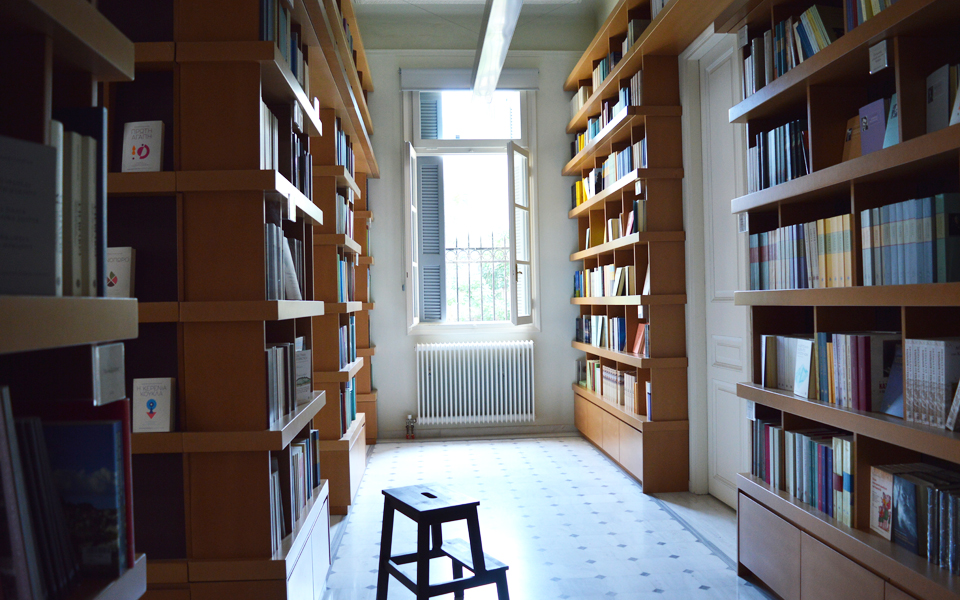 από-την-κρήτη-στην-αθήνα-σε-ένα-νέο-χώρ-2166014