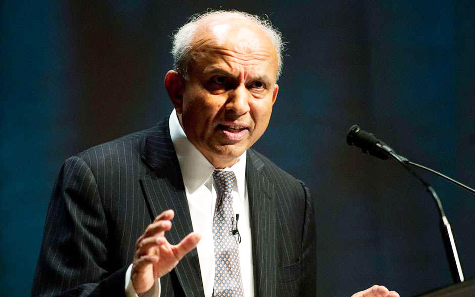 ο-πρεμ-γουάτσα-στηρίζει-τον-όμιλο-μυτι-2165999