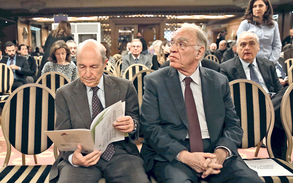 και-διδάκτωρ-και-επίτιμος-2166599