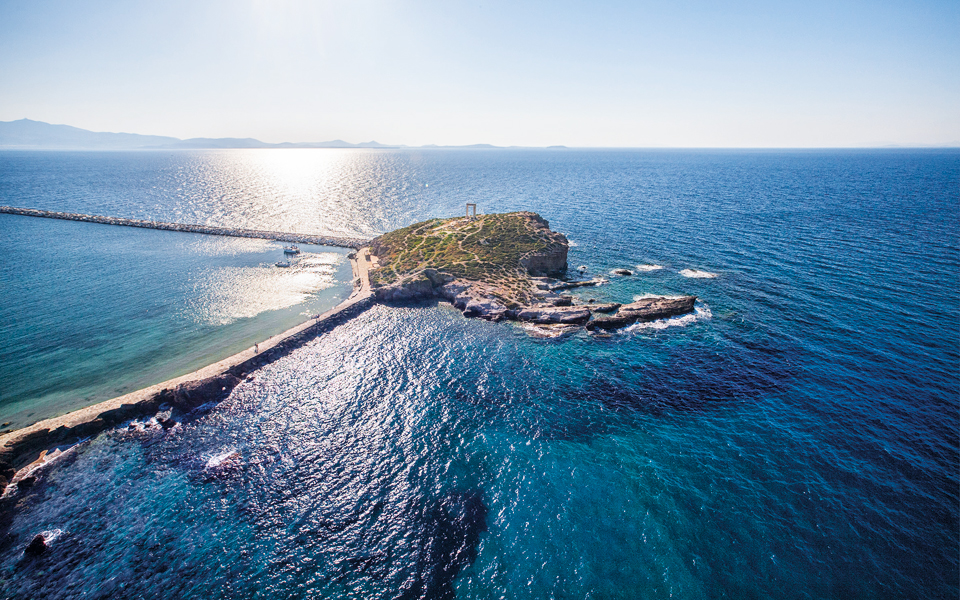 ποιητική-ουτοπία-με-θάλασσα-έρωτα-φόβ-2167874