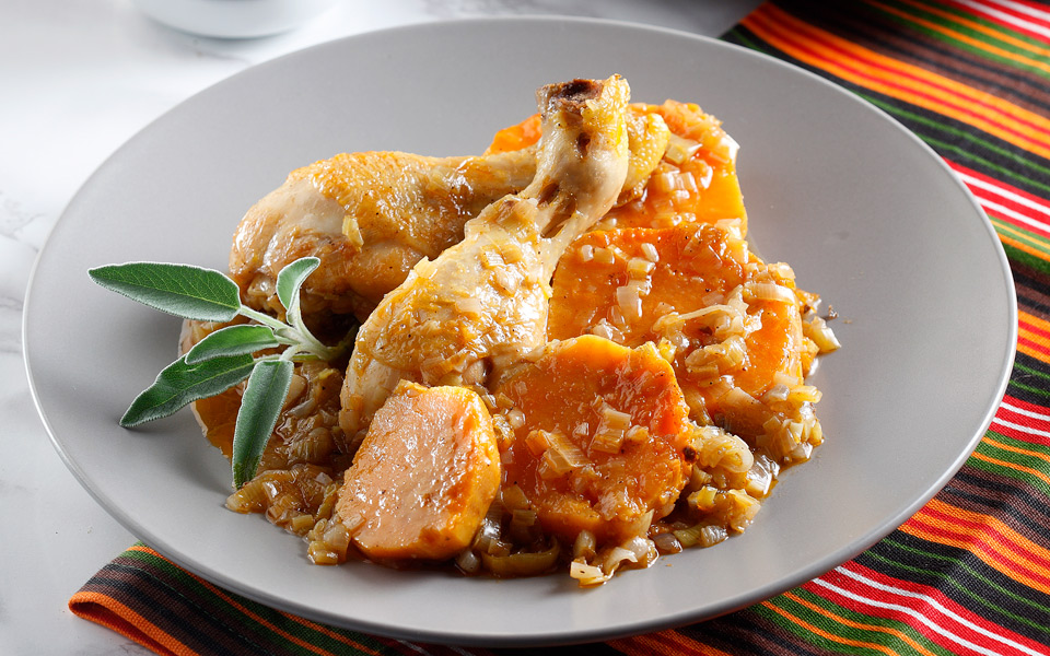 κοτόπουλο-με-γλυκοπατάτες-στην-κατσα-2165639
