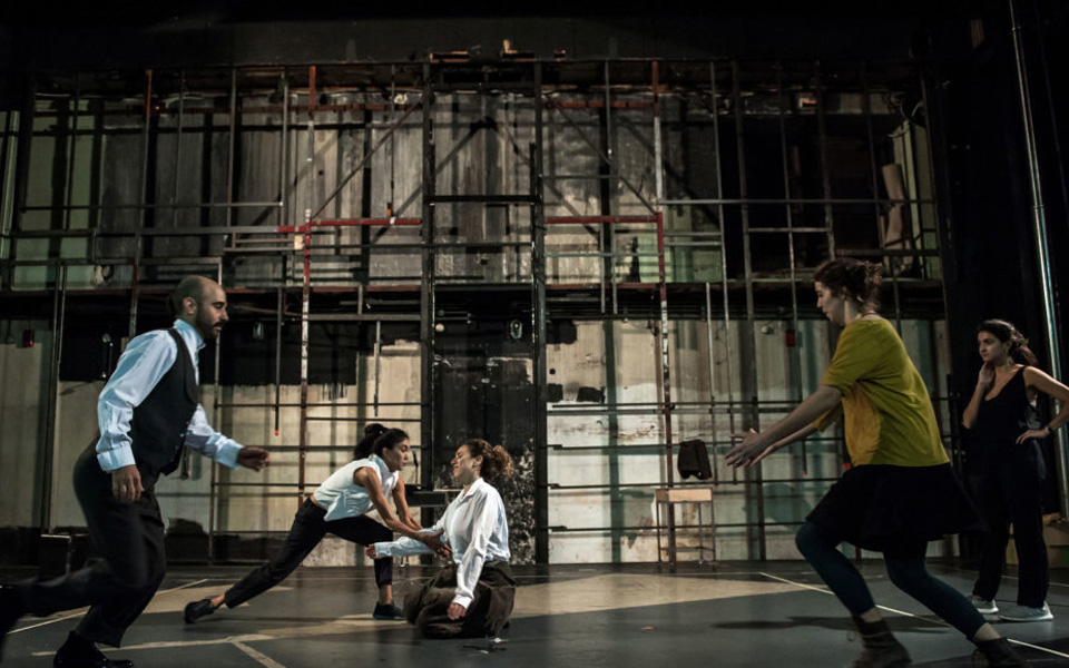 πεδίο-βολής-h-οικογένεια-2167017