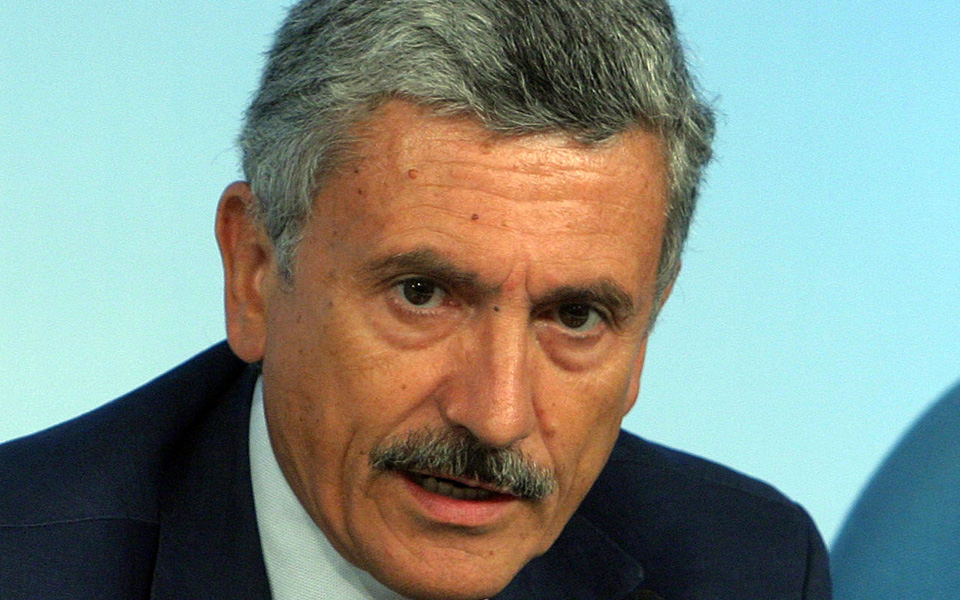 μάσιμο-ντ-αλέμα-οσοι-υψώνουν-τείχη-έ-2166262