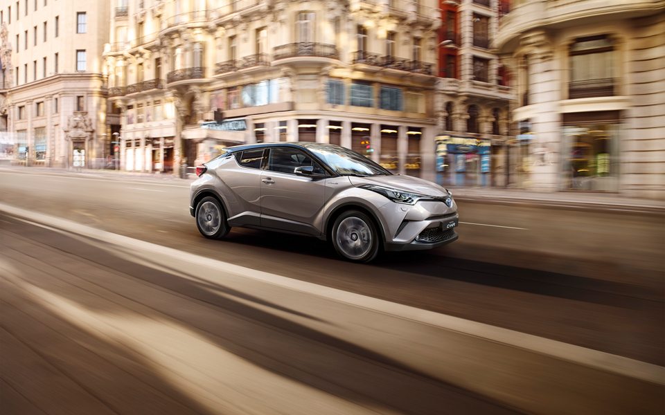 toyota-c-hr-με-το-βλέμμα-στο-μέλλον-2165080