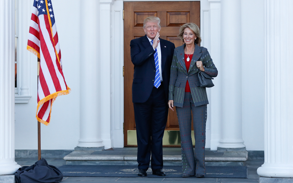 υπουργικό-συμβούλιο-δεκάδων-δισ-δολα-2164109