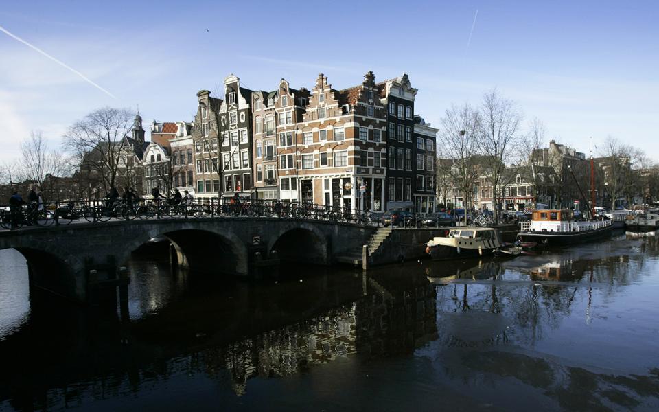 αναζητούν-επενδυτικές-ευκαιρίες-σε-ε-2170041