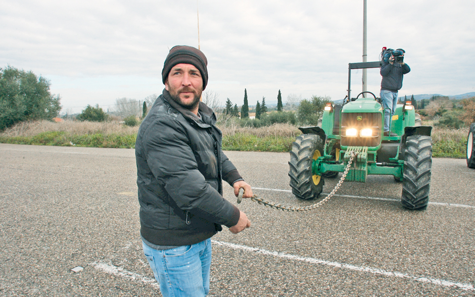 ενισχύονται-τα-αγροτικά-μπλόκα-2172364