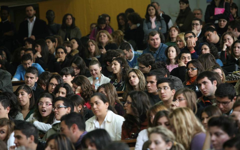 περιφερειακά-συμβούλια-αντί-συμβουλ-2170128