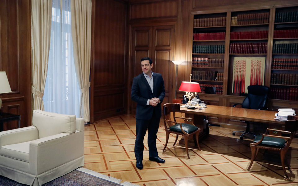 το-μαξίμου-δίνει-φπα-αφορολόγητο-2170096