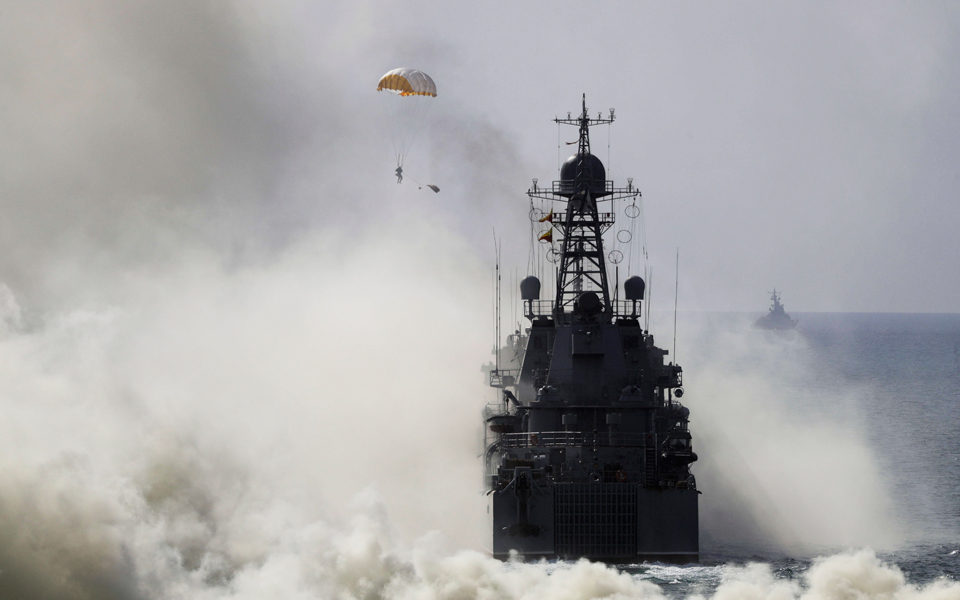 αποσύρει-στρατιωτικές-δυνάμεις-από-τ-2168882