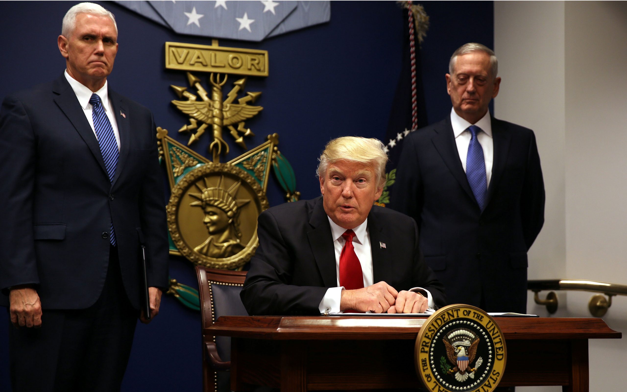 τι-έλεγαν-στελέχη-της-κυβέρνησης-τραμ-2172635