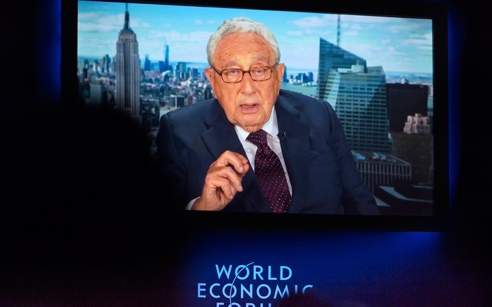 κίσινγκερ-ο-νέος-ρόλος-των-ηπα-επί-τραμ-2171138