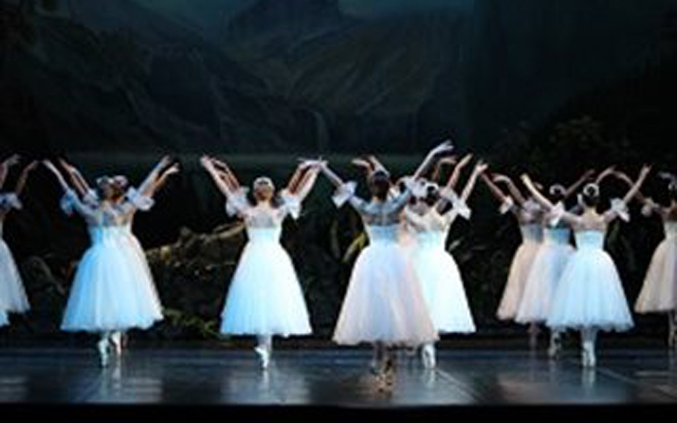 ζιζέλ-κατά-μουχαμέντοφ-2171054