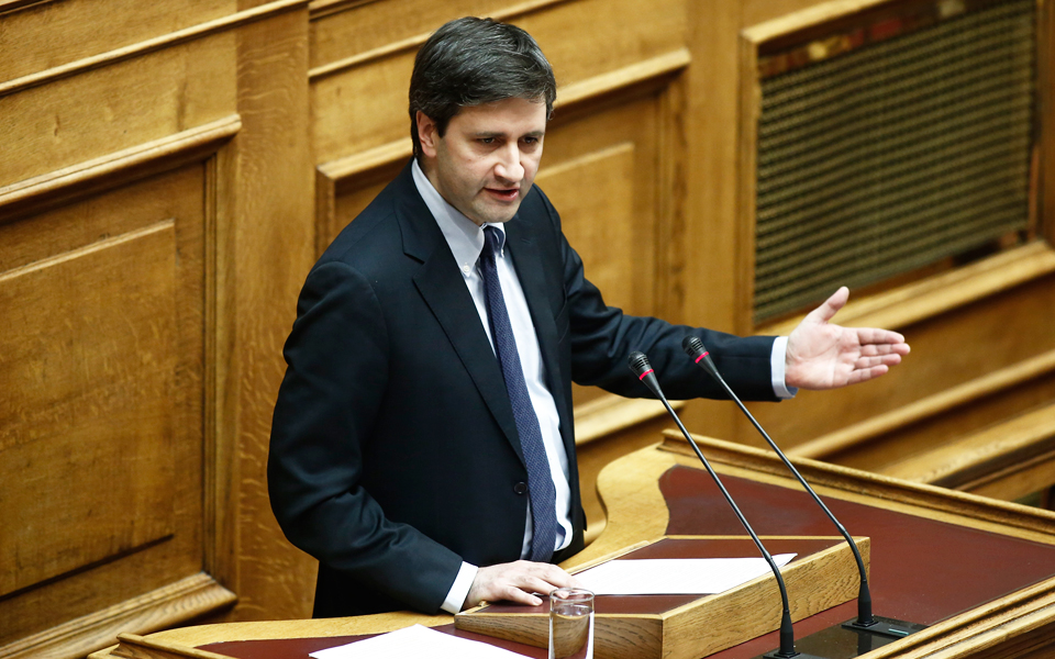 συγγνώμη-μήπως-περιμένετε-κάτι-από-εμ-2173681