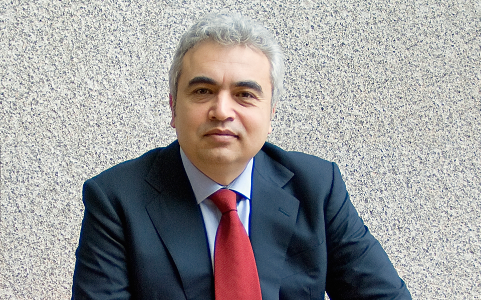 στην-αθήνα-ο-επικεφαλής-του-iea-φατίχ-μπι-2174431