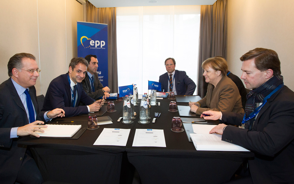 η-διπλή-αποστολή-μητσοτάκη-στο-βερολί-2174902