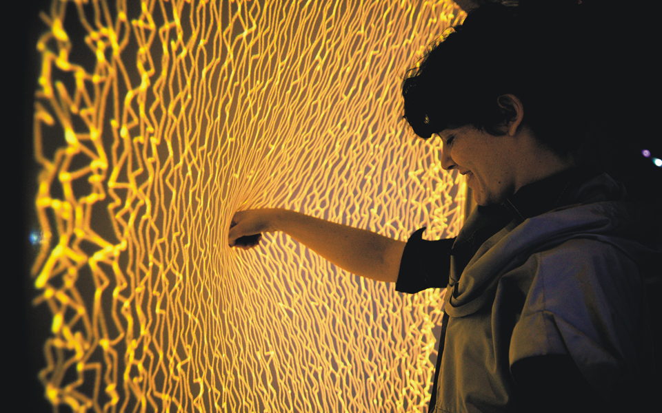 μεταφράζοντας-ήχους-με-όλες-τις-αισθή-2175251