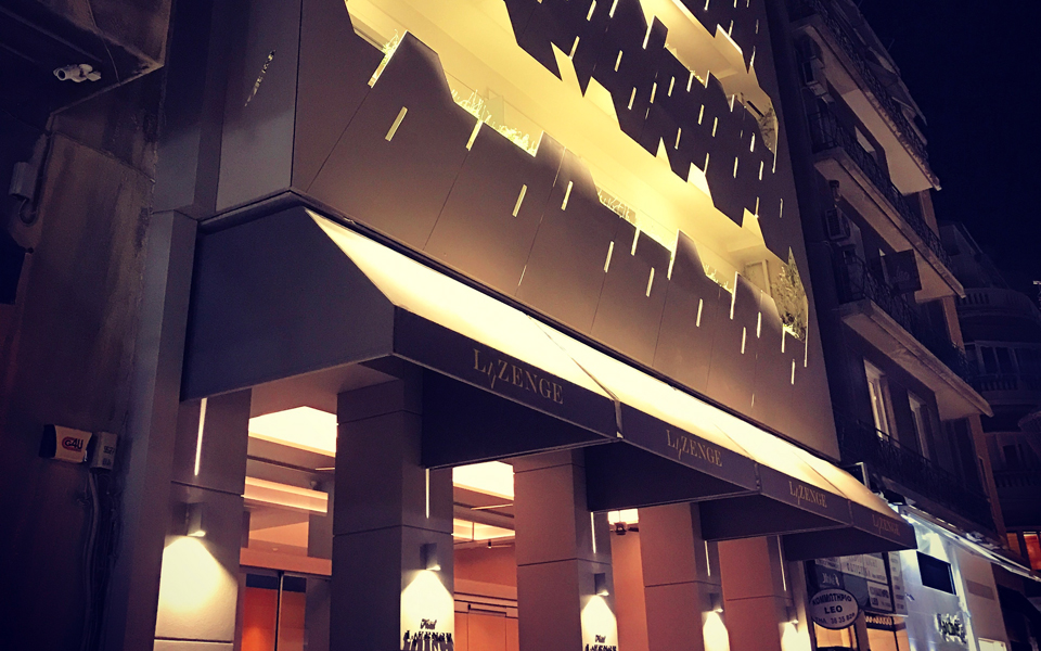 νέες-φωτεινές-αφίξεις-στο-κέντρο-της-α-2175276