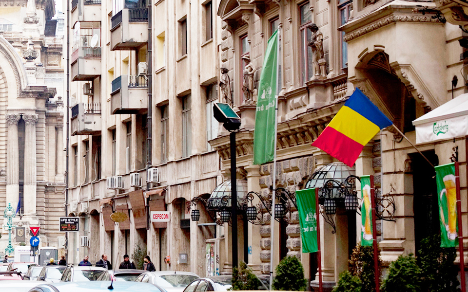 αυξήθηκαν-κατά-35-οι-επενδύσεις-στην-αγο-2176078