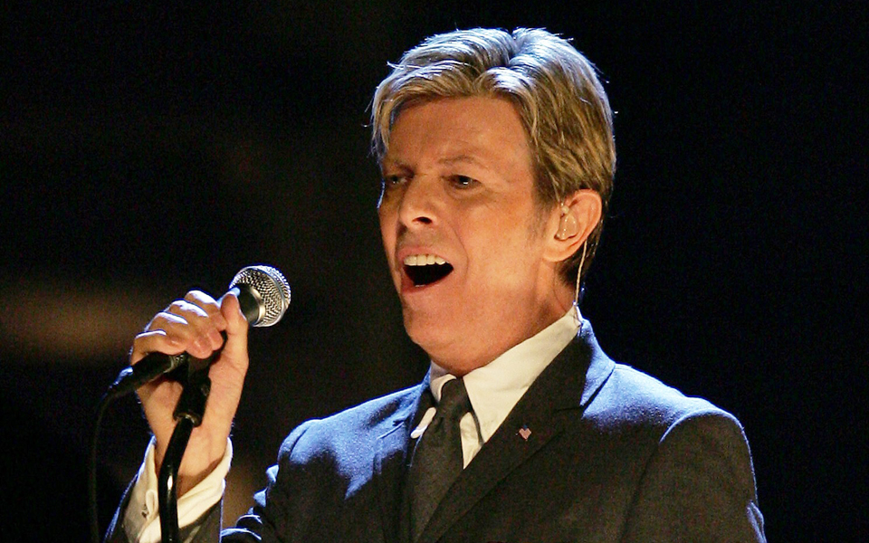 δύο-βραβεία-για-τον-ντέιβιντ-μπόουι-στ-2176804