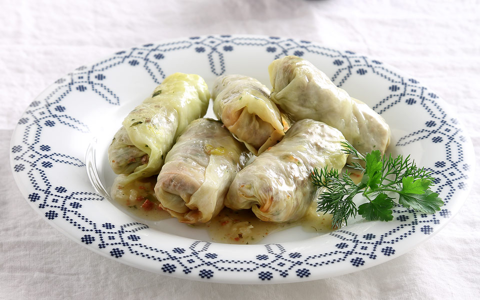 λαχανοντολμάδες-με-ρύζι-και-κιμά-2176699