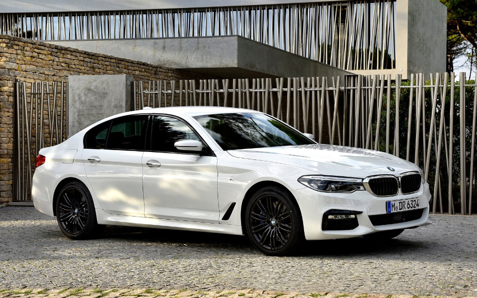 νέα-bmw-σειρά-5-πολυτέλεια-και-τεχνολογία-2177411