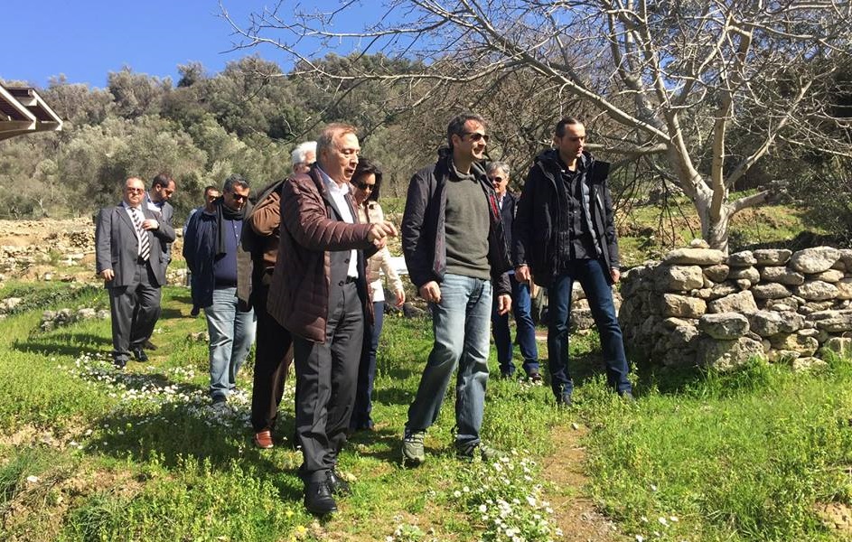 ο-κ-μητσοτάκης-σε-έναν-αρχαιολογικό-θη-2177323