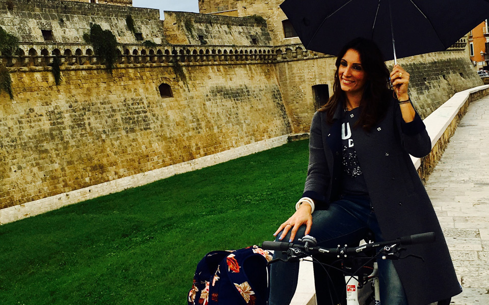 ενα-εικοσιτετράωρο-με-την-ποιήτρια-κλ-2174541