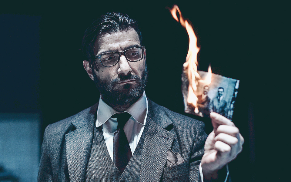 στην-εποχή-τού-δύο-και-δύο-κάνει-πέντε-2177147