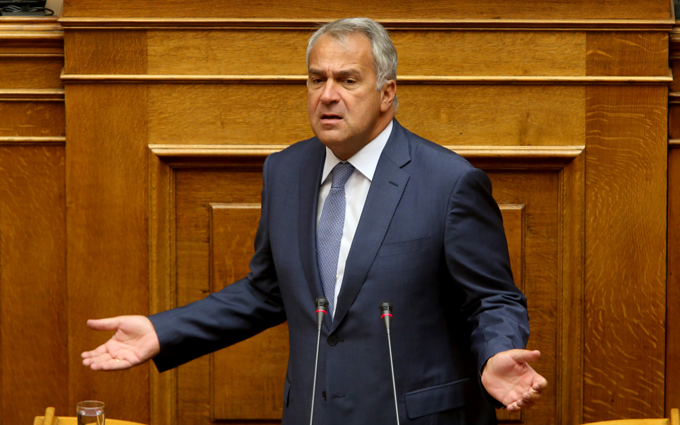 ρουσφέτια-σε-νομοσχέδιο-του-υπουργεί-2175326