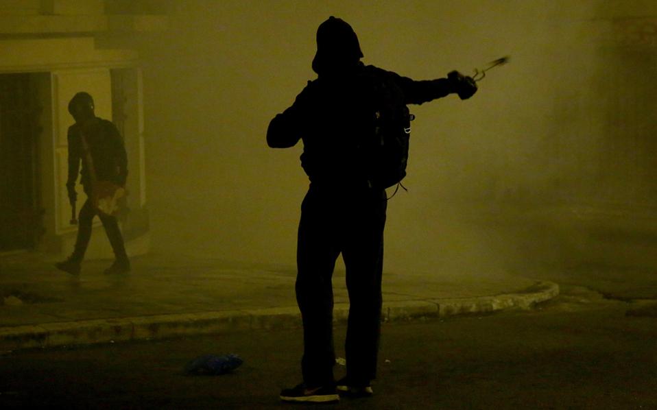 επίθεση-κατά-ανδρών-της-οπκε-έξω-από-τη-2176794