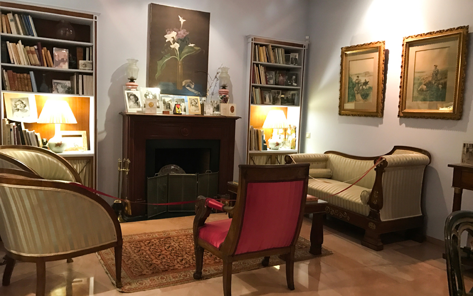 ο-αστικός-κόσμος-της-πνευματικής-και-κ-2177089