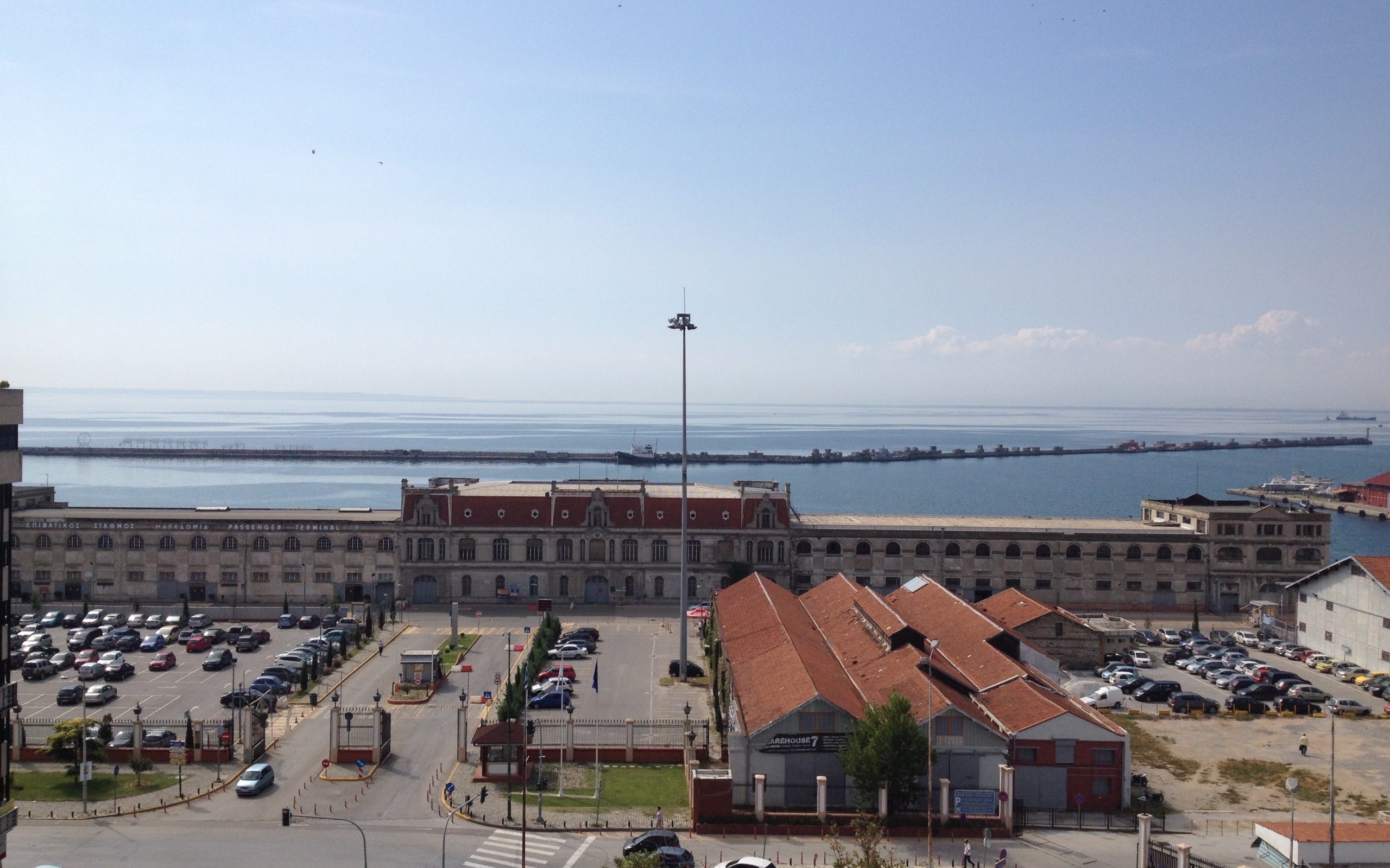 γερμανο-αραβική-κόντρα-για-το-λιμάνι-τ-2175027