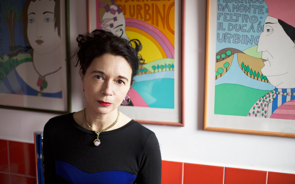 ξέρουμε-ποιος-και-πώς-έφτιαξε-τα-ρούχ-2173404