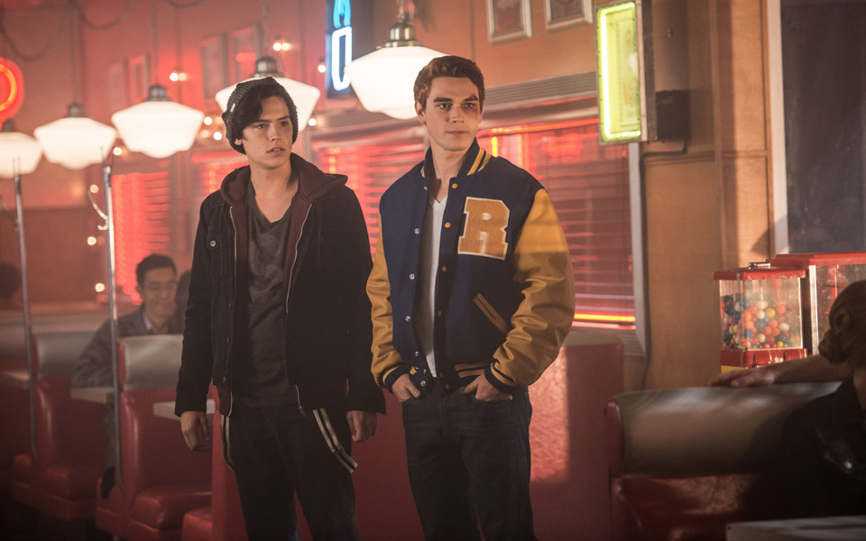 νέες-σειρές-βγαλμένες-από-σελίδες-κόμ-2175897