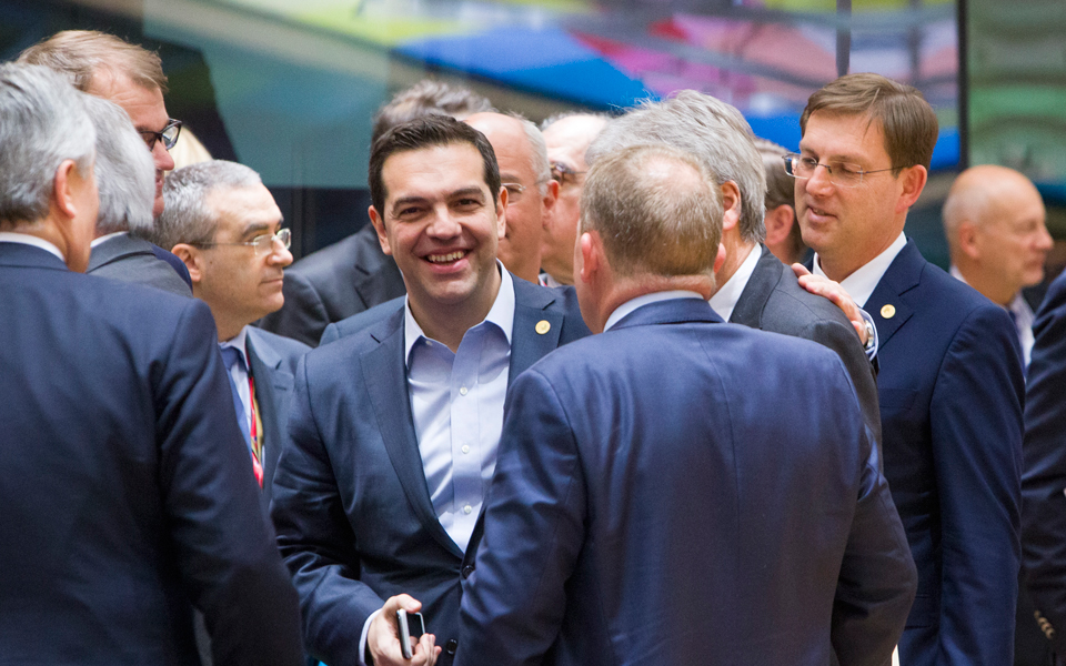 αιχμές-μέρκελ-με-επίκεντρο-το-προσφυγ-2179282