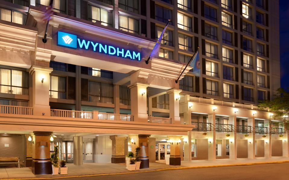 στην-αθήνα-ο-πρόεδρος-του-wyndham-hotel-group-2181439