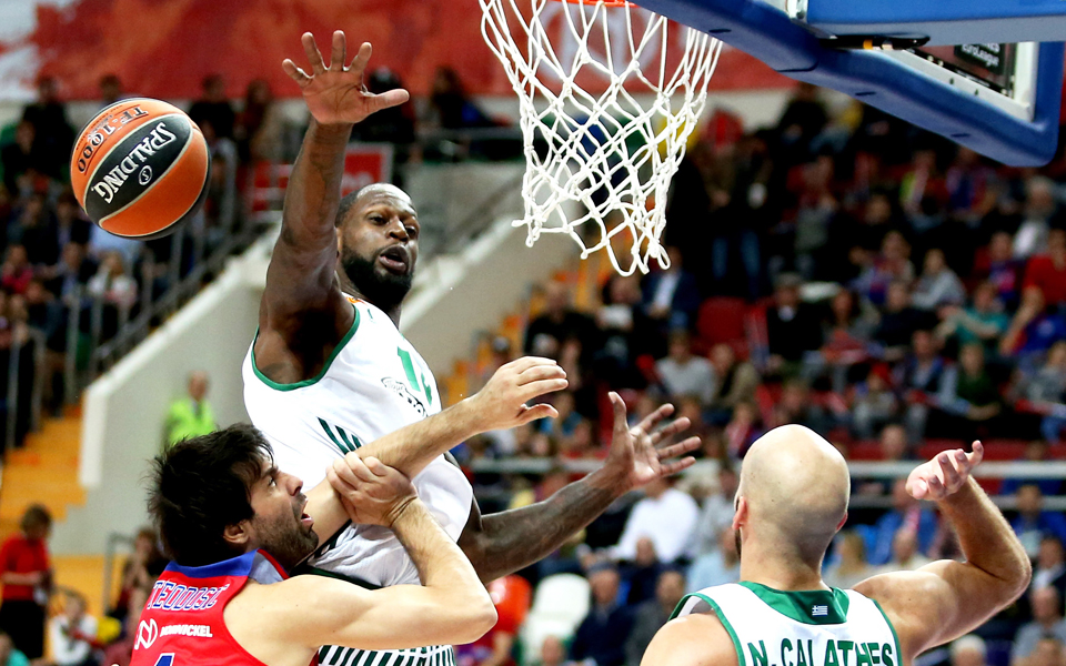 mε-το-βλέμμα-στην-τσσκα-και-το-αυτί-στη-2182886